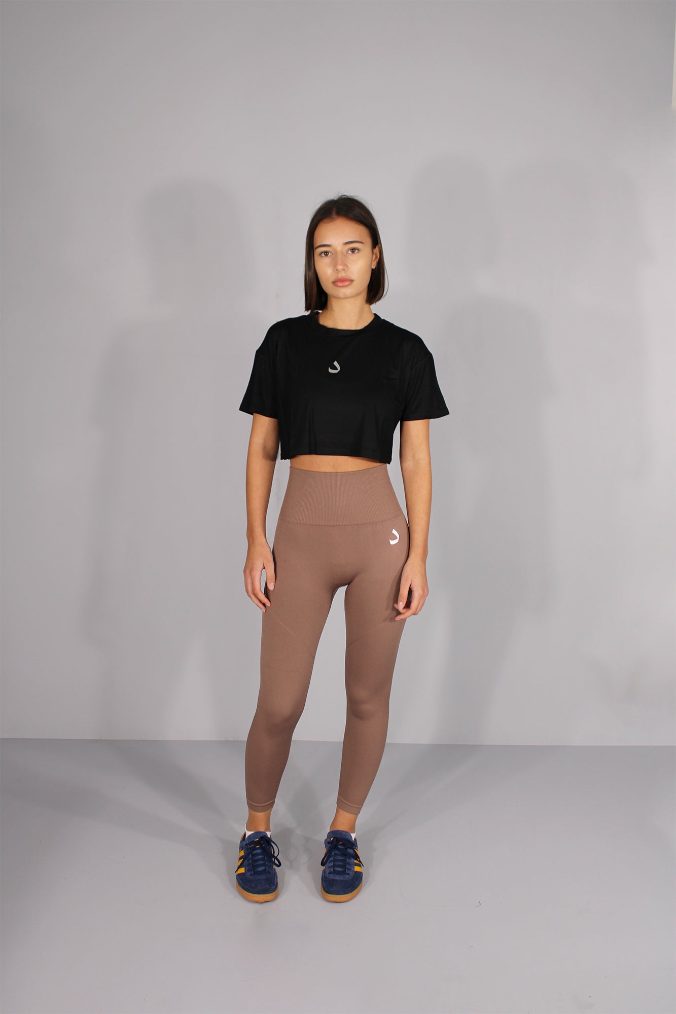 WOMENS ACTIVE CROP TOP