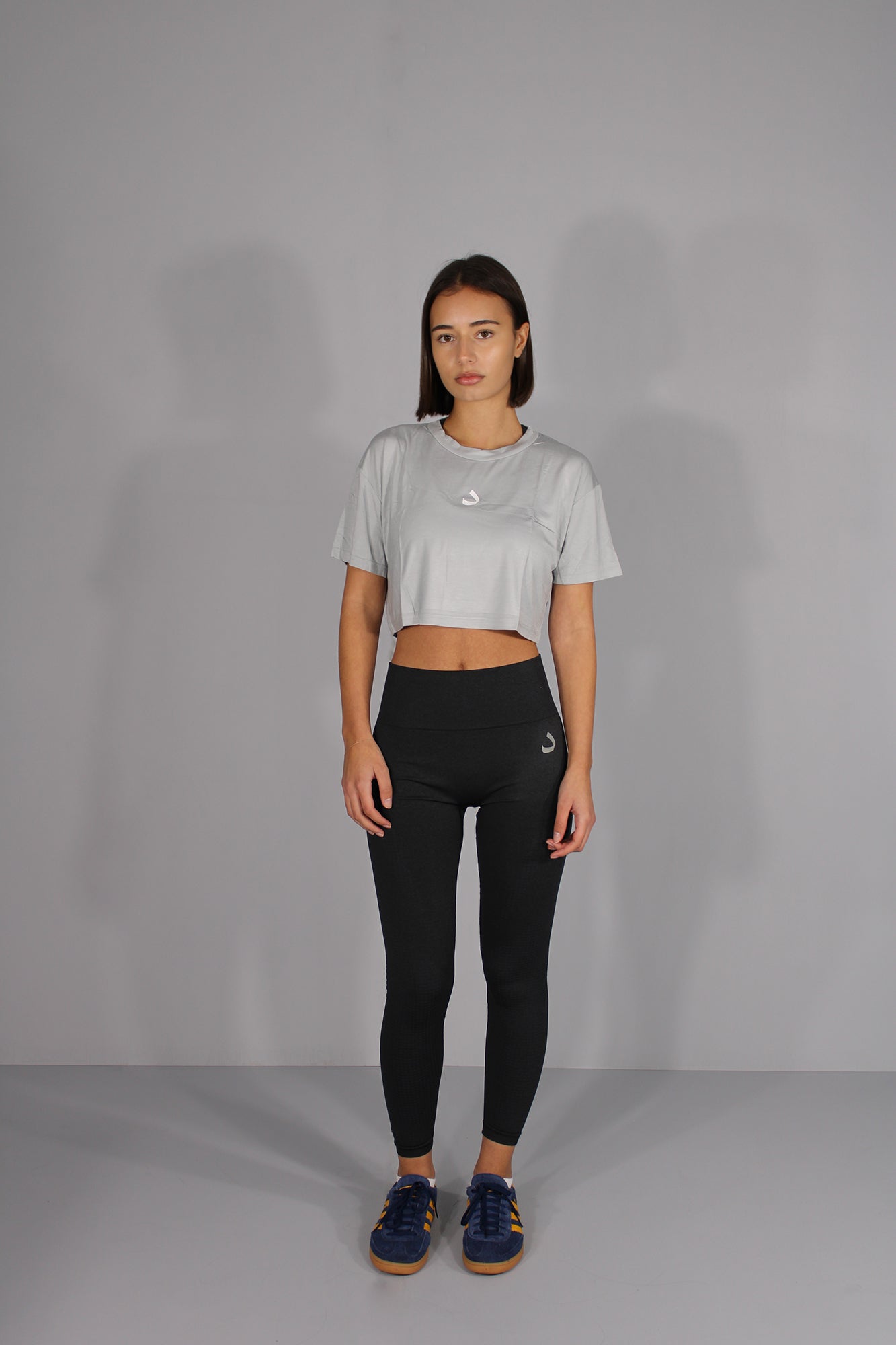 WOMENS ACTIVE CROP TOP